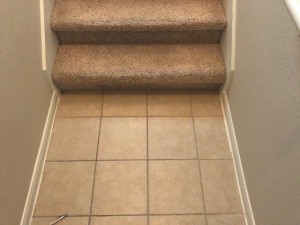 2 Bedroom Apartments for rent in Houston, Texas - Tiled Entryway        