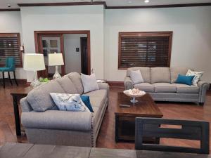 Apartments for rent in Northwest Houston, Texas - Clubroom Lounge Area